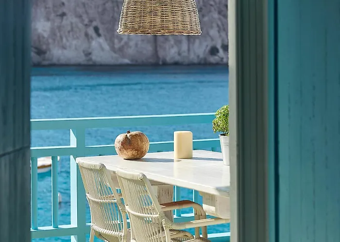 Miramare Luxury Lejlighed Firopotamos